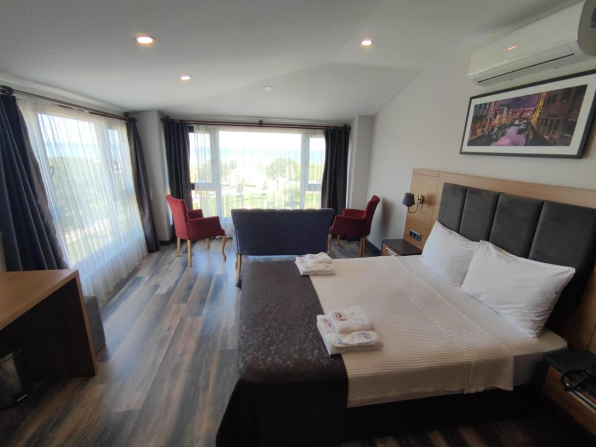 Canary Suite Otel Trabzon Esterno foto