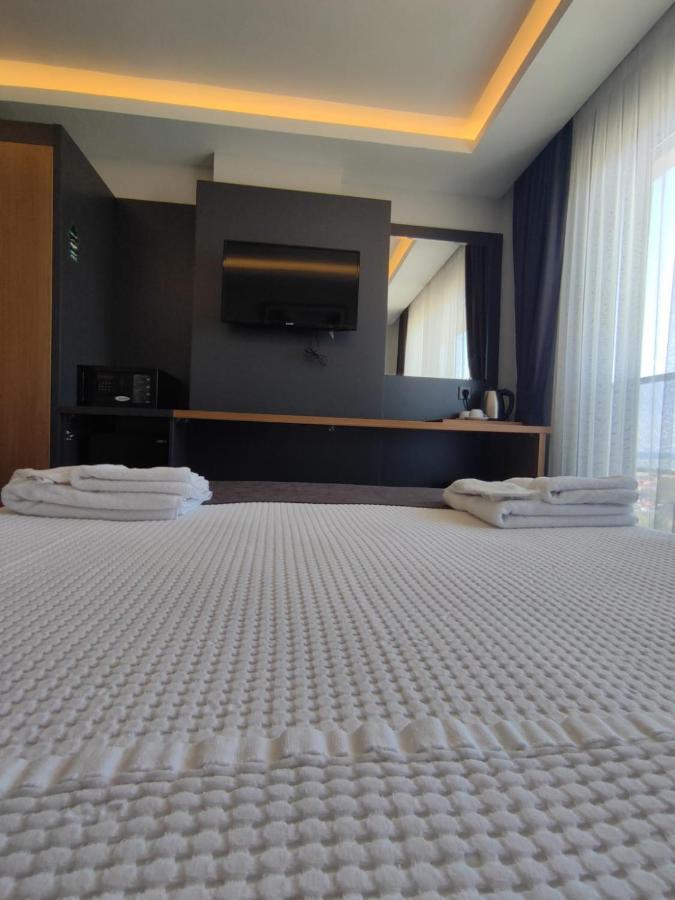 Canary Suite Otel Trabzon Esterno foto